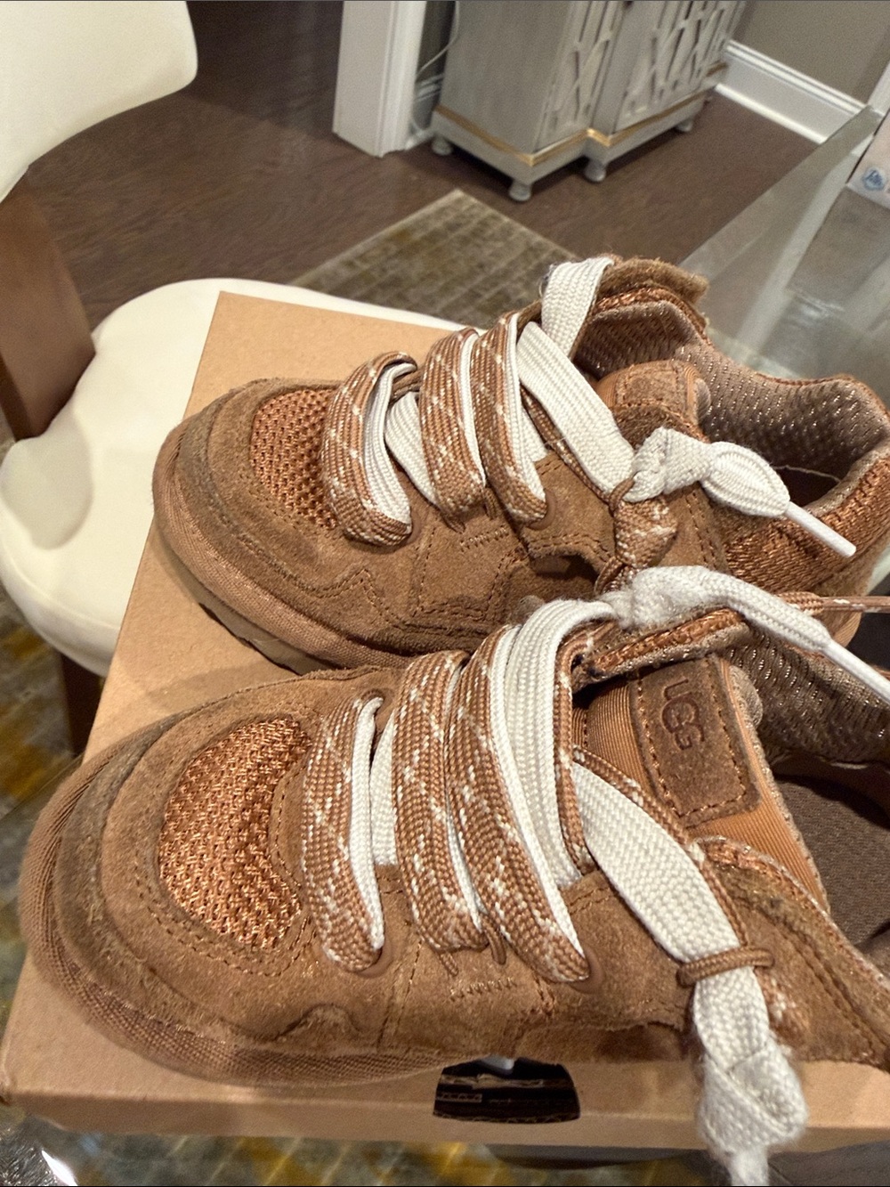 UGG Kids Tan Suede & Mesh Lace-Up Sneakers Lowmel - Picture 6 of 6